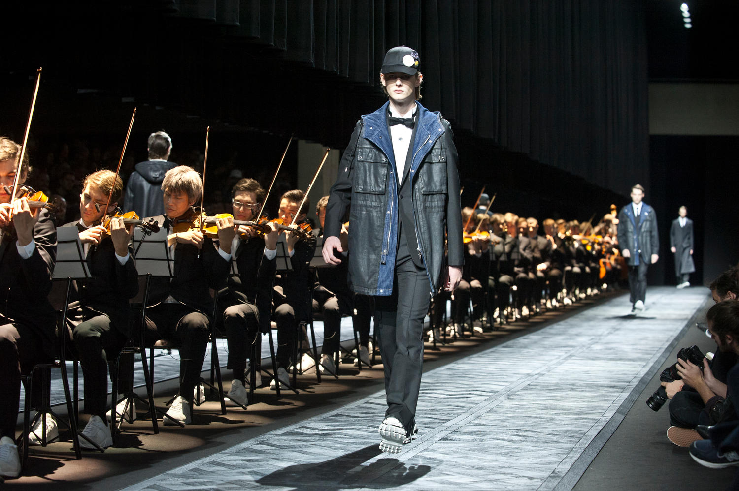 Dior Fall Sow : un Refus Historique Face aux Pressions du Pouvoir