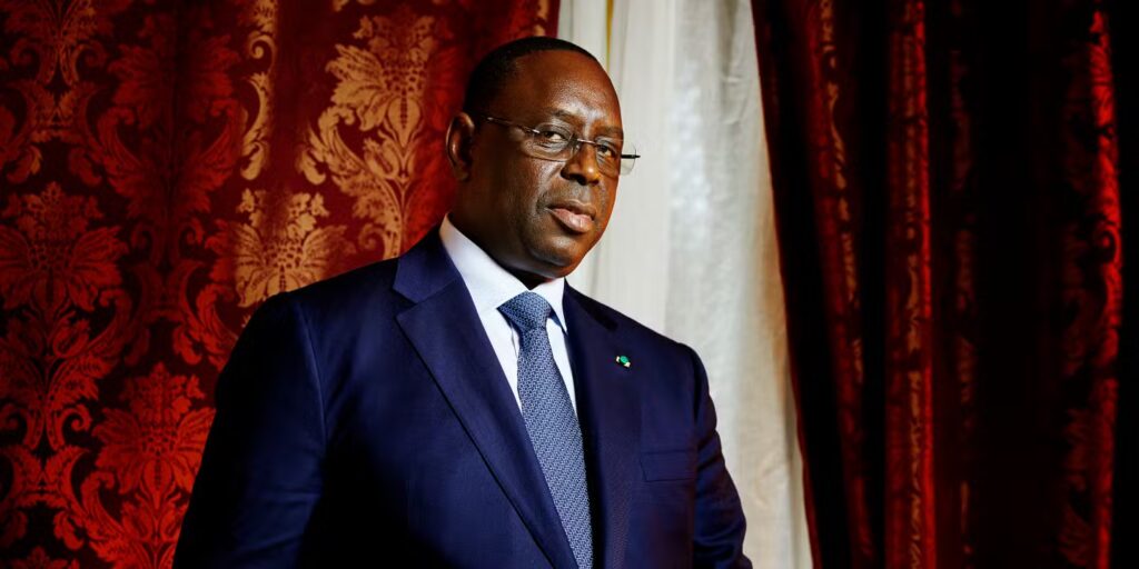INSOLITE – Contre les pratiques mystiques de Macky Sall, Woré Sarr conseille les sénégalais d’éviter de boire l’eau de robinet