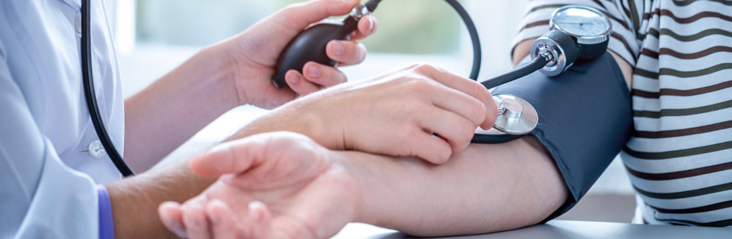 Tension artérielle de 15.9 : faut-il s’inquiéter ?