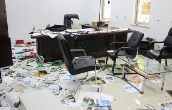 BATAILLE RANGEE: Le siège de l’APR mis à sac, les partisans de Abdou Karim Sall et de Abdoulaye Pouye Obama au banc des accusés