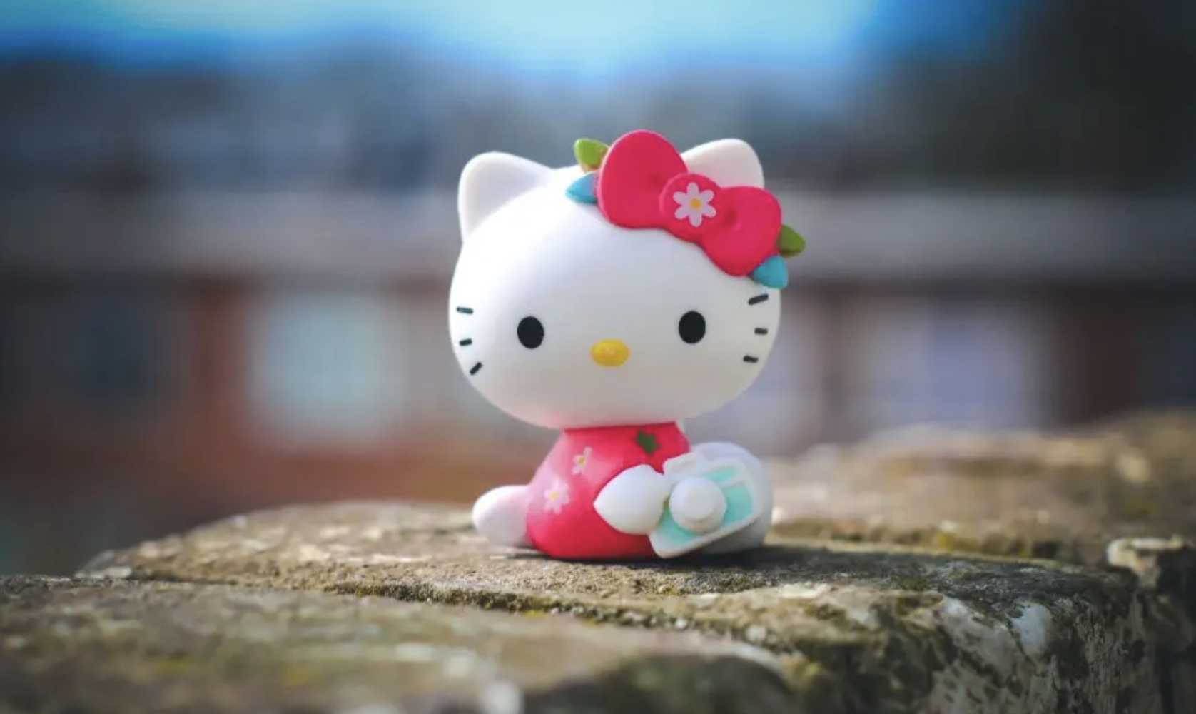 Pourquoi le mystère de l’absence de bouche d’Hello Kitty fascine tant ?