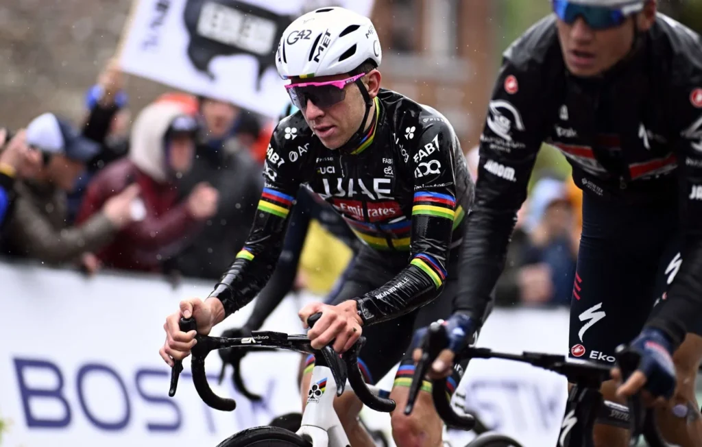 Flèche Wallonne 2025 : Pogacar, une étoile trop brillante, Vauquelin toujours dans son ombre